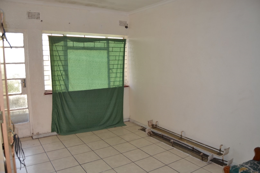 2 Bedroom Property for Sale in Oakdene Western Cape